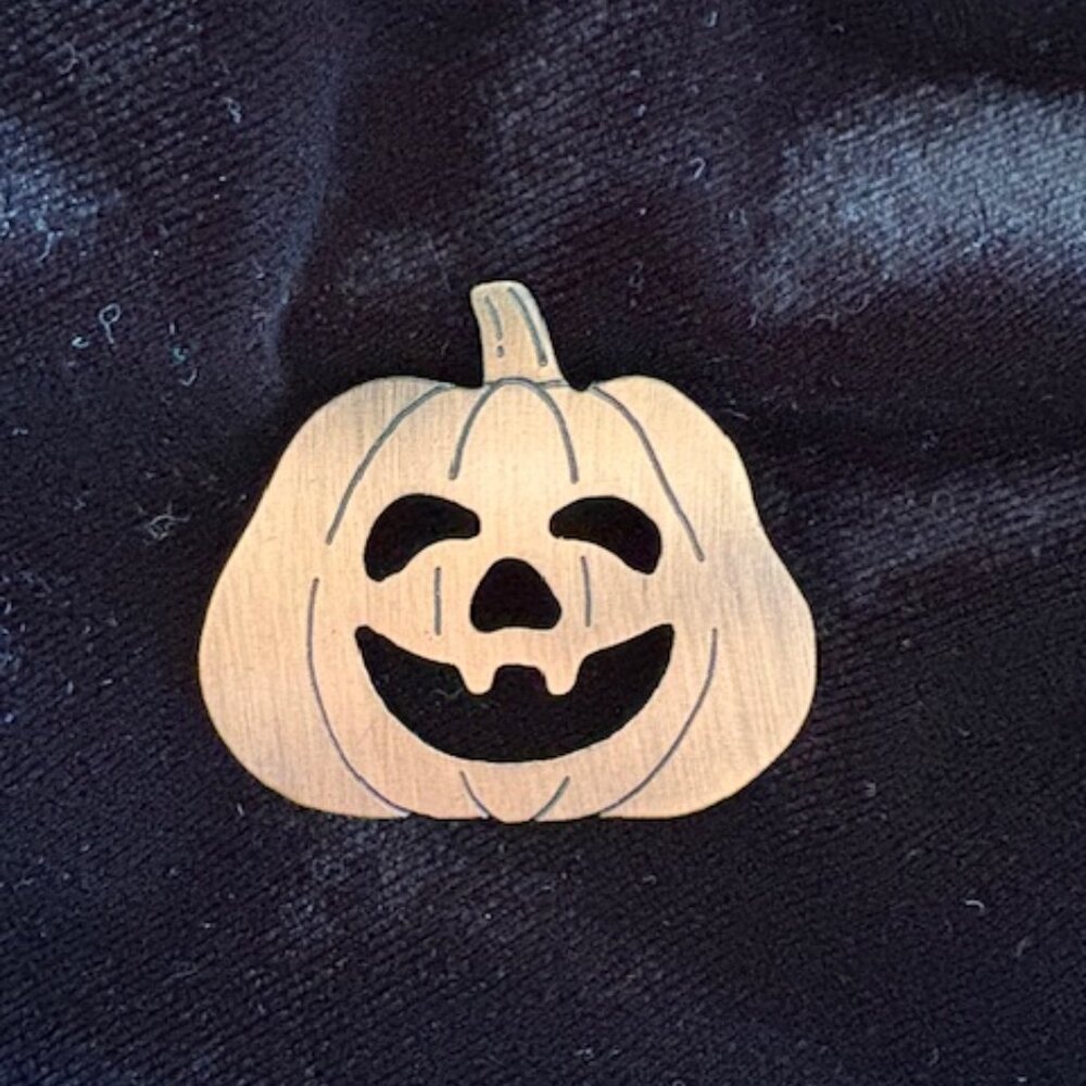 Vintage Russ Copper Halloween Jack-O-Lantern Pin